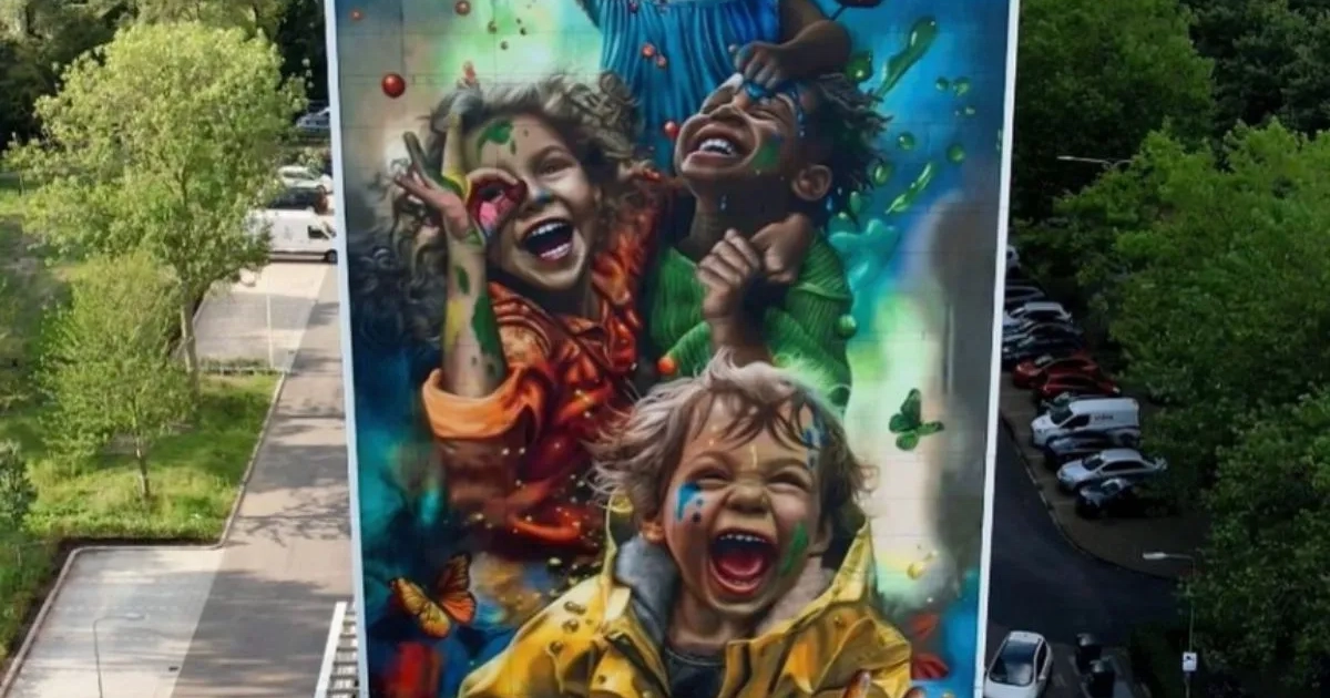 geweldige street art, kleurrijke kunstwerken op gebouwen, urban art